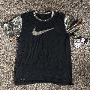 Nike SS Legends RealTree Camo Tee